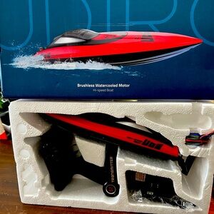UDIRC UDI010 Brushless 40km/h Remote Control RC Boat - Red